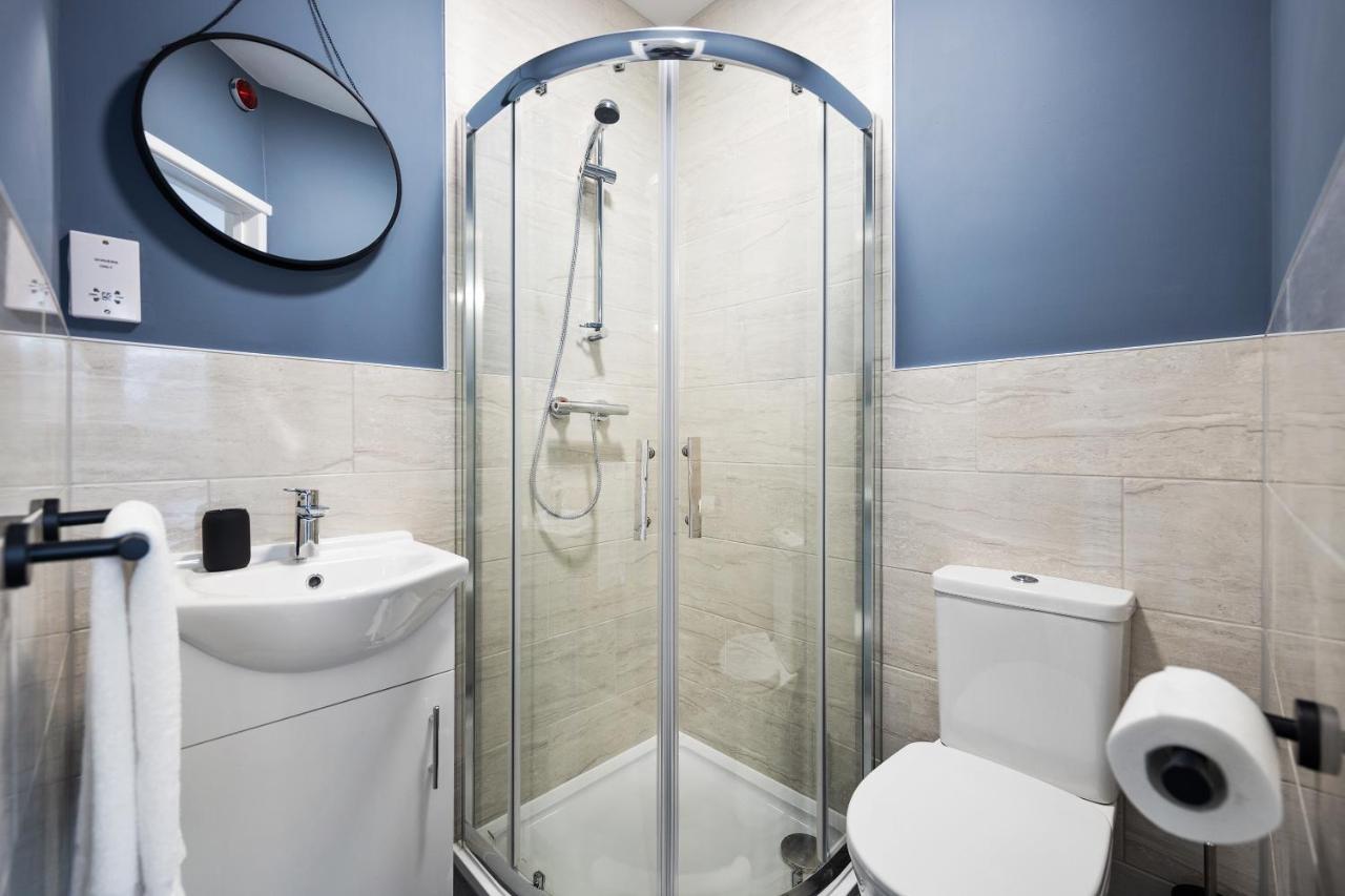 7 Bedroom House Ensuite Rooms, Fully Equipped Kitchen, Free Wifi, Tvs In All Rooms City Centre Close To A46 Inspire Homes Coventry Kültér fotó